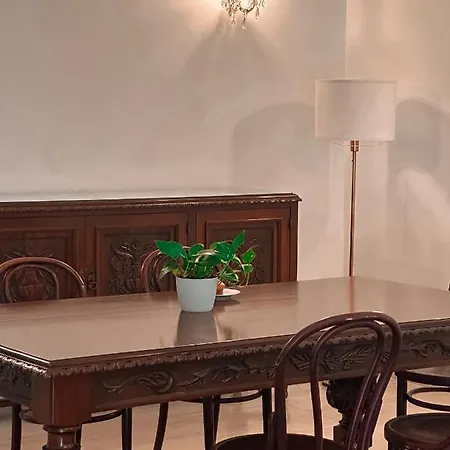 ホステル L'artist Casa Micallef