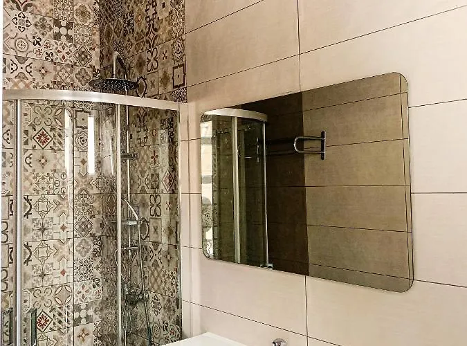 L'artist Casa Micallef Hostel *